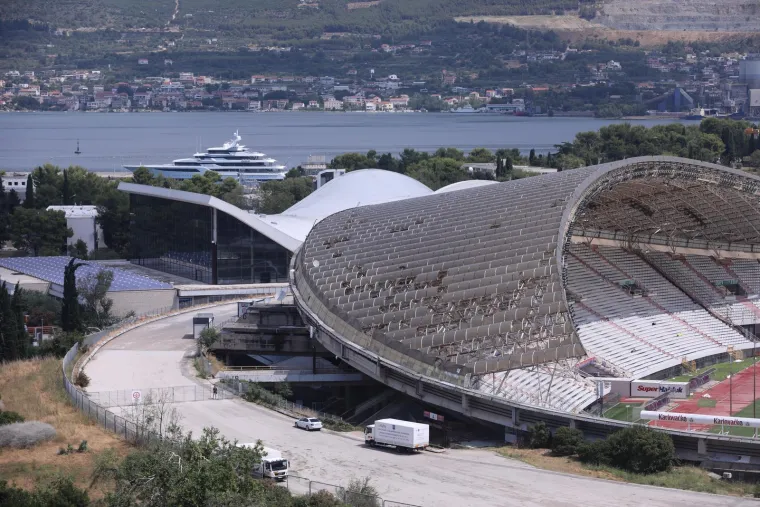 Poljud razoren! Pogledajte kako je nevrijeme potpuno poharalo Hajdukov stadion