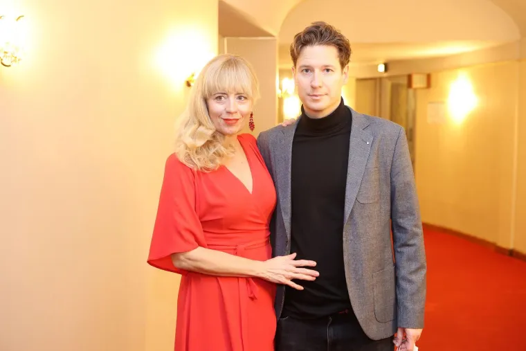 Sjećate se Sanje iz 'Ne daj se, Nina'? Ovako danas izgleda, a ljubi osam godina mlađeg