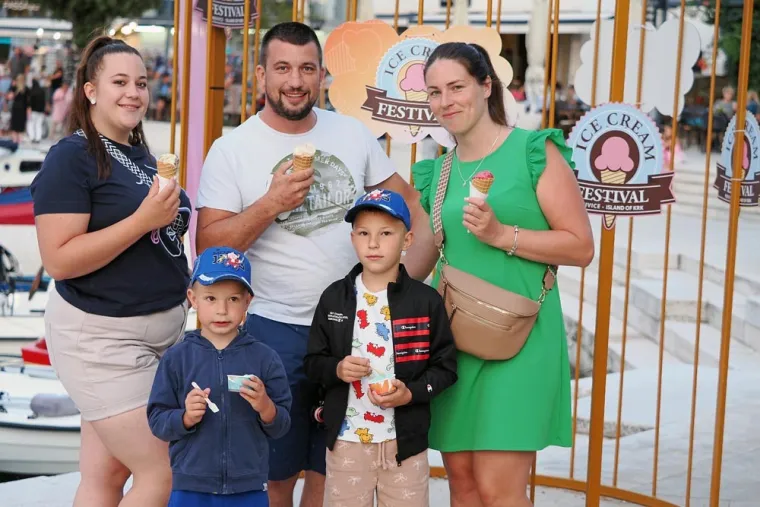 Festival sladoleda na Krku oaza je okusa i užitaka: Pogledajte ove slatke ljepote