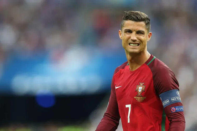 Ronaldo je izašao iz igre u suzama, bio pomoćni trener pa podigao trofej europskog prvaka