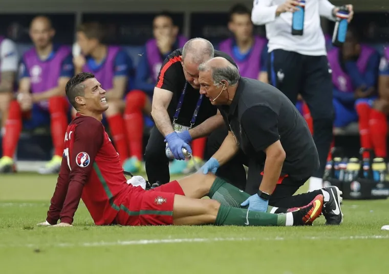Ronaldo je izašao iz igre u suzama, bio pomoćni trener pa podigao trofej europskog prvaka