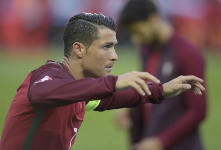 Ronaldo je izašao iz igre u suzama, bio pomoćni trener pa podigao trofej europskog prvaka
