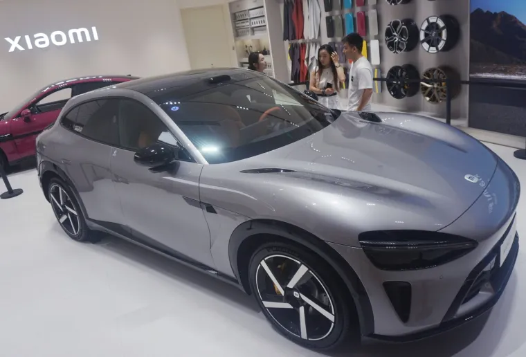 Biste li vozili Xiaomi? E da, ovaj auto predstavlja sve ono od čega Zapad strahuje...