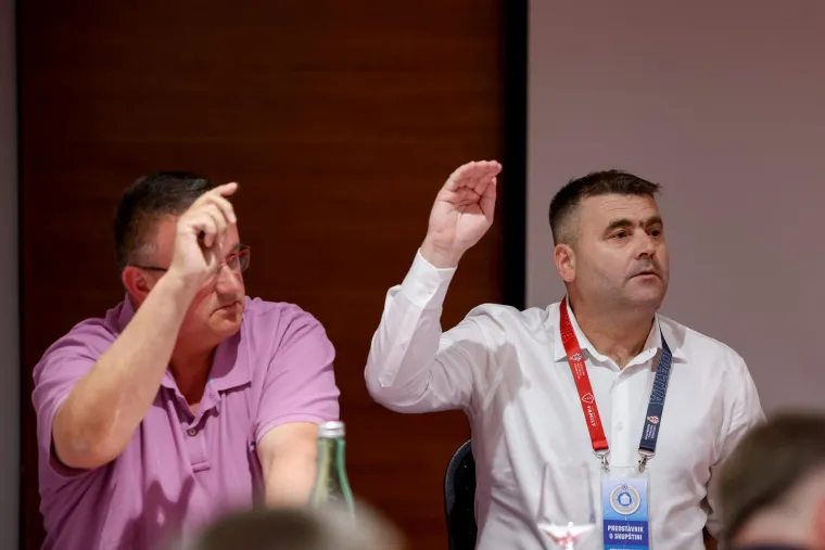 Ponovljeni izbori u Zadru nisu prošli bez drame: 'Jedan je završio na hitnoj'