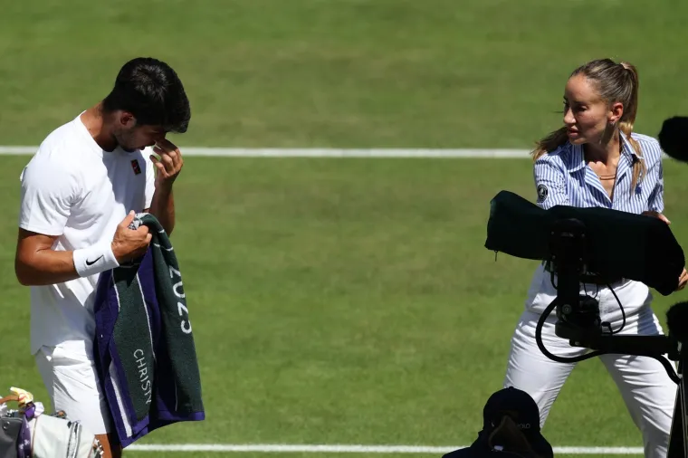Ljudi padaju u nesvjest na Wimbledonu, a kamera je u publici uhvatila slavnog glumca