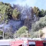 Dramatične snimke vatrene stihije: Buknuo požar u Podstrani, dignut i kanader
