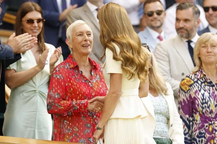 Povijesno finale Wimbledona zasjenila jedna pojava: Princeza među legendama