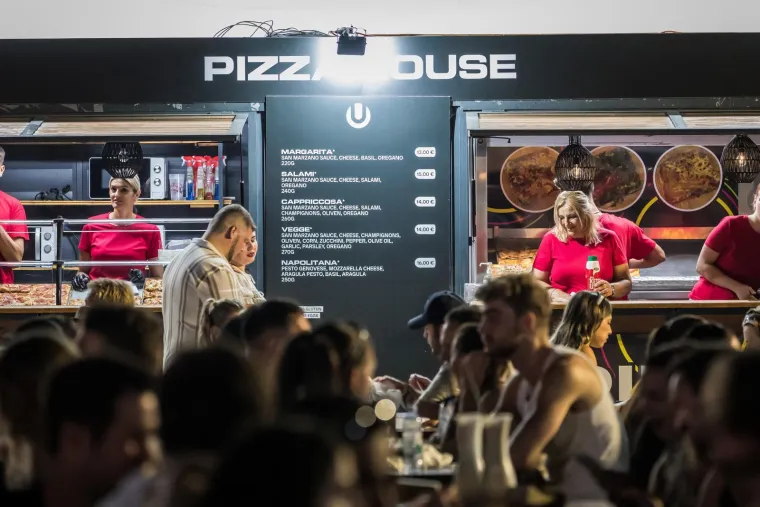 Vrtoglave cijene na Ultri: Ćevapi 14, burger s krumpirićima 21 euro, a evo koliko koštaju pivo i prezervativi