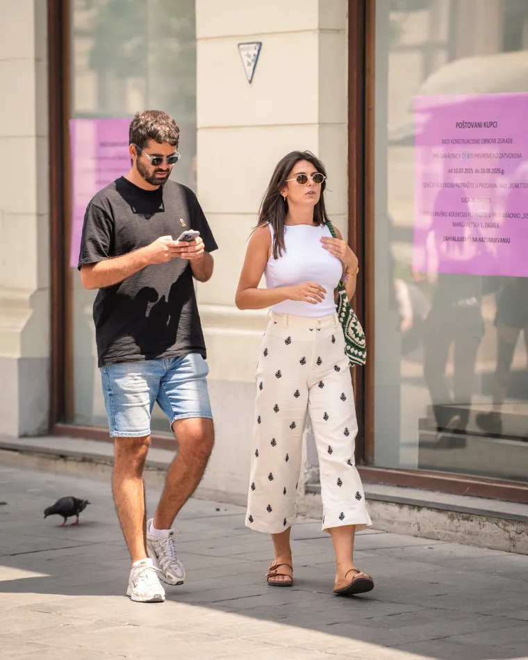 Djevojka u odvažnom outfitu zapalila zagrebačku špicu