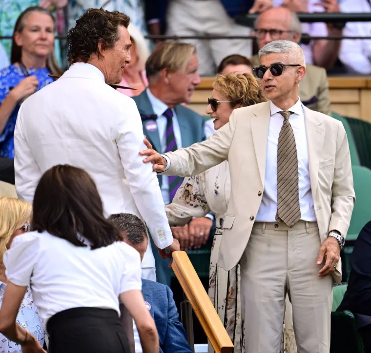 Nema koga nema: Najveće svjetske face na finalu Wimbledona! Pogledajte ovo
