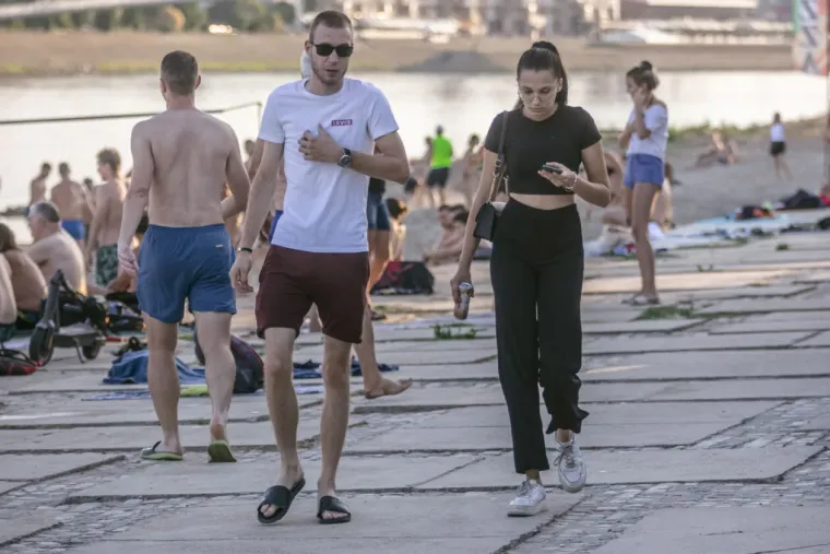 Tetovaže i ljetna vibra: Šestero Osječana zablistali kao glavne zvijezde Copacabane