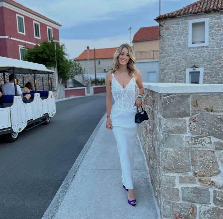 Ma kakve WAGsice: Ova lijepa djevojka osvojila je srce proslavljenog Filipa Zubčića