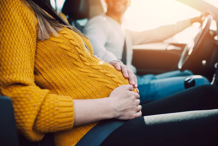 Neke su bebe rođene na nevjerojatnim mjestima: Pogledajte gdje su se dogodili ovi porodi