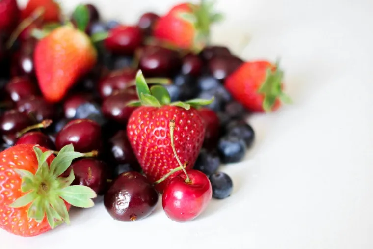 Ovih 30 namirnica su nutritivni heroji: Uvrstite ih u prehranu i imat ćete više energije