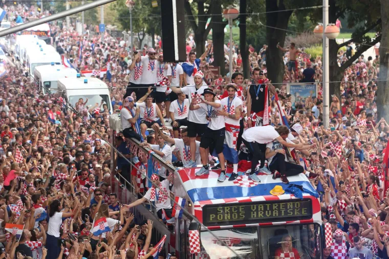 Svijet je pričao o najboljem dočeku ikad, a Thompson je bio šlag na tortu