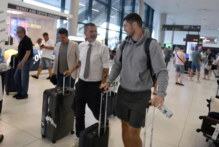 Boban dočekao veliko pojačanje i oduševio potezom na aerodromu!