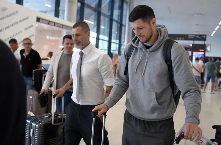 Boban dočekao veliko pojačanje i oduševio potezom na aerodromu!