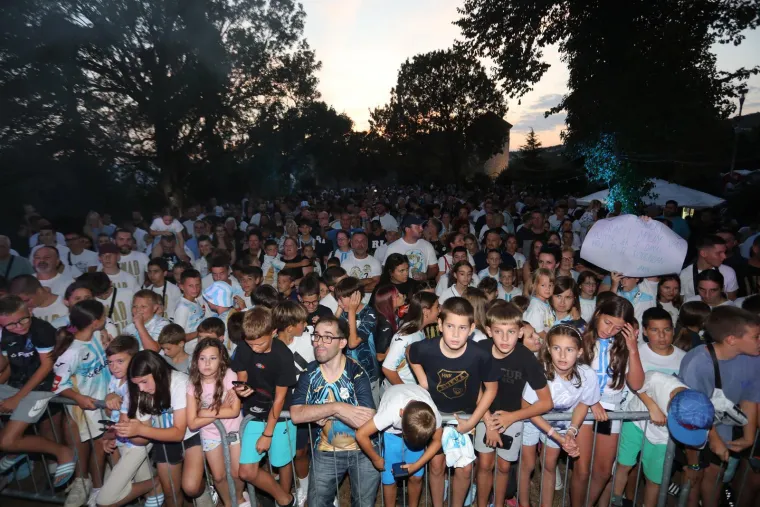 Trsatska noć vrvjela navijačima: Sve je kulminiralo dolaskom jedne osobe
