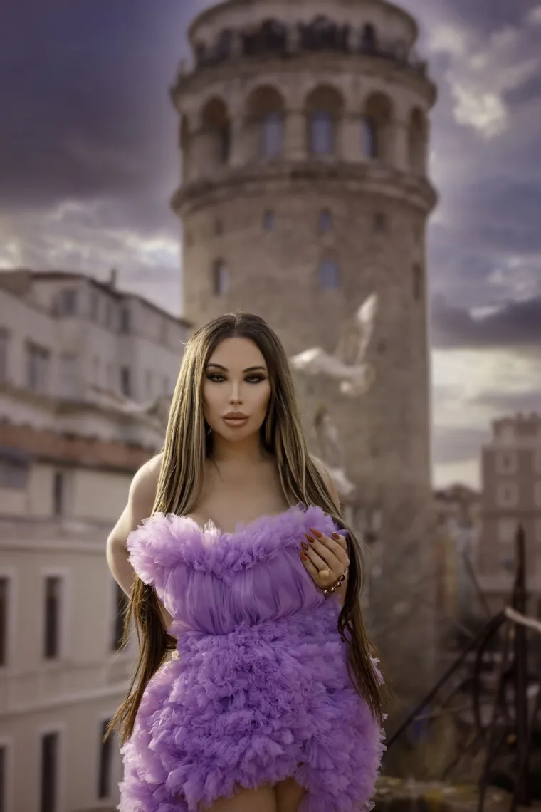 Nekada Ken, a danas Barbie: Jessica Alves na svoju tranziciju je potrošila pravo bogatstvo