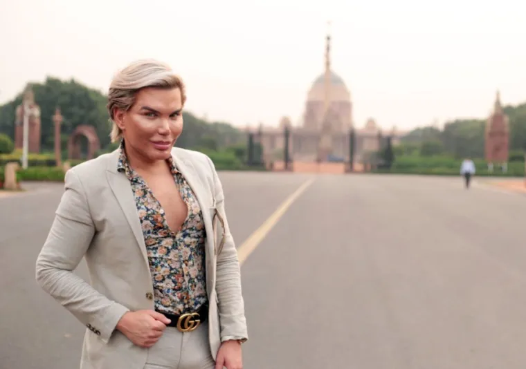 Nekada Ken, a danas Barbie: Jessica Alves na svoju tranziciju je potro&scaron;ila pravo bogatstvo