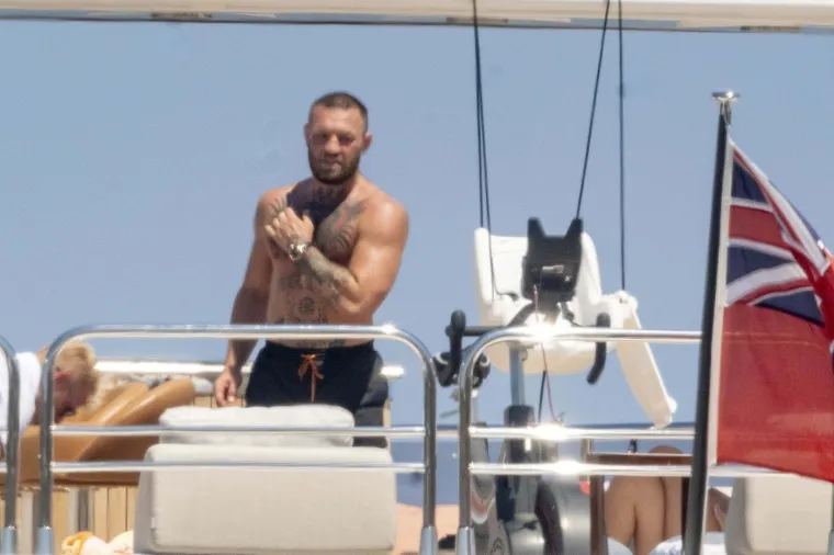 Conor opet zaprepastio: Pazite što je radio dok se slavio njegov rođendan