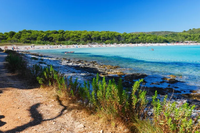 Zovu ga i hrvatskim Karibima: Postoji najmanje 24 razloga za&scaron;to je ovaj otok skriveni dragulj Jadrana