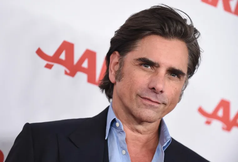 &Scaron;armantni ujak iz 'Pune kuće' i dalje osvaja: Pogledajte kako danas izgleda John Stamos