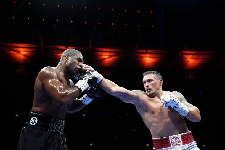 Ovako je Usyk očitao lekciju Duboisu pred 90 tisuća njegovih navijača: Nemoć Britanca bila je opipljiva