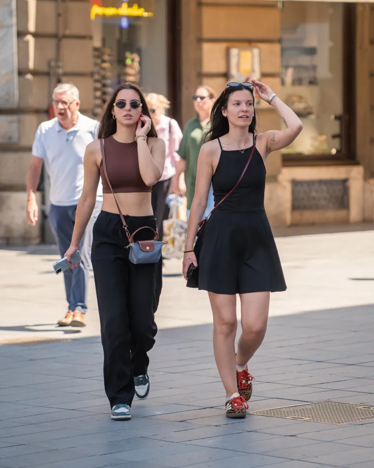 Na špici se pojavile Petra Meštrić i Polina Guseva, ali sve su oči bile uprte u dva gospodina
