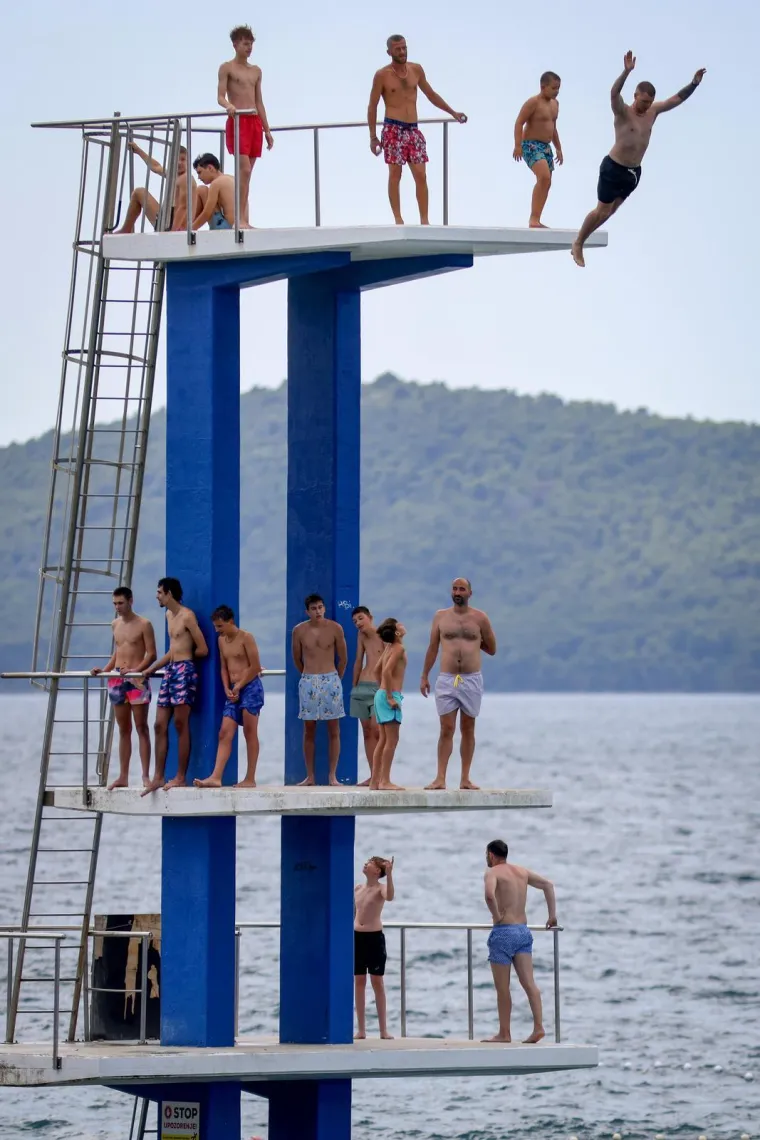 Toplo se nadamo da ste se dočepali mora: Ako još niste, pogledajte što propuštate