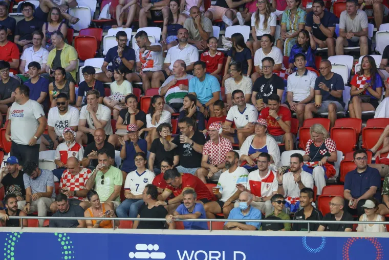 Udaralo je sa svih strana: Evo kako je izgledala bespoštedna borba Hrvatske protiv ubojite Mađarske
