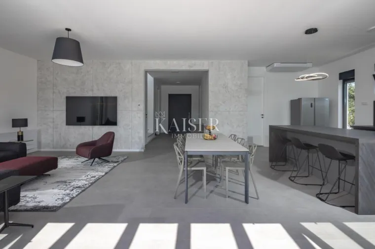 Pogledajte &scaron;to se nudi na hrvatskoj obali: Ove vile su fantazija, a cijena im je milijun eura!