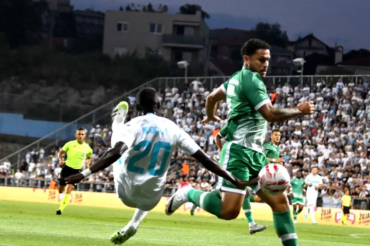 Rujevica je gorjela, a posebnu pažnju su privukli navijači Ludogoreca: Pazite što su radili