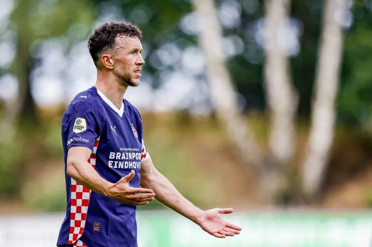 Peri&scaron;ić pokazao trbu&scaron;njake i isklesano tijelo, a jednim potezom je odu&scaron;evio sina srpske legende