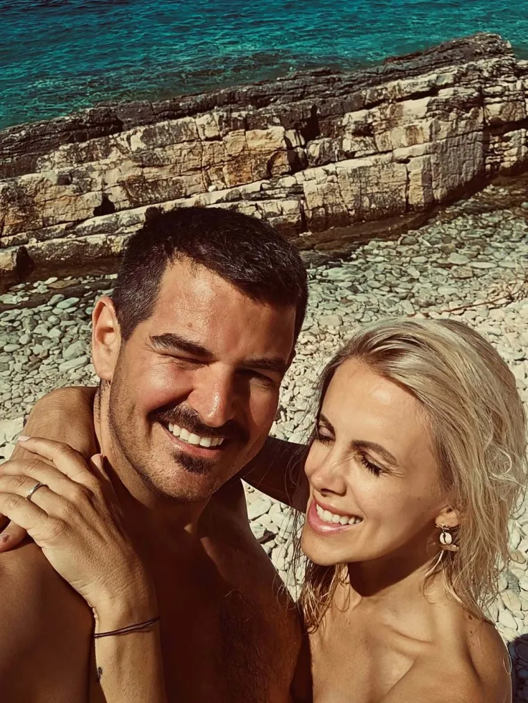 Silvia Dvornik obara s nogu glasom i stasom: Pecotića osvojila prirodnom ljepotom
