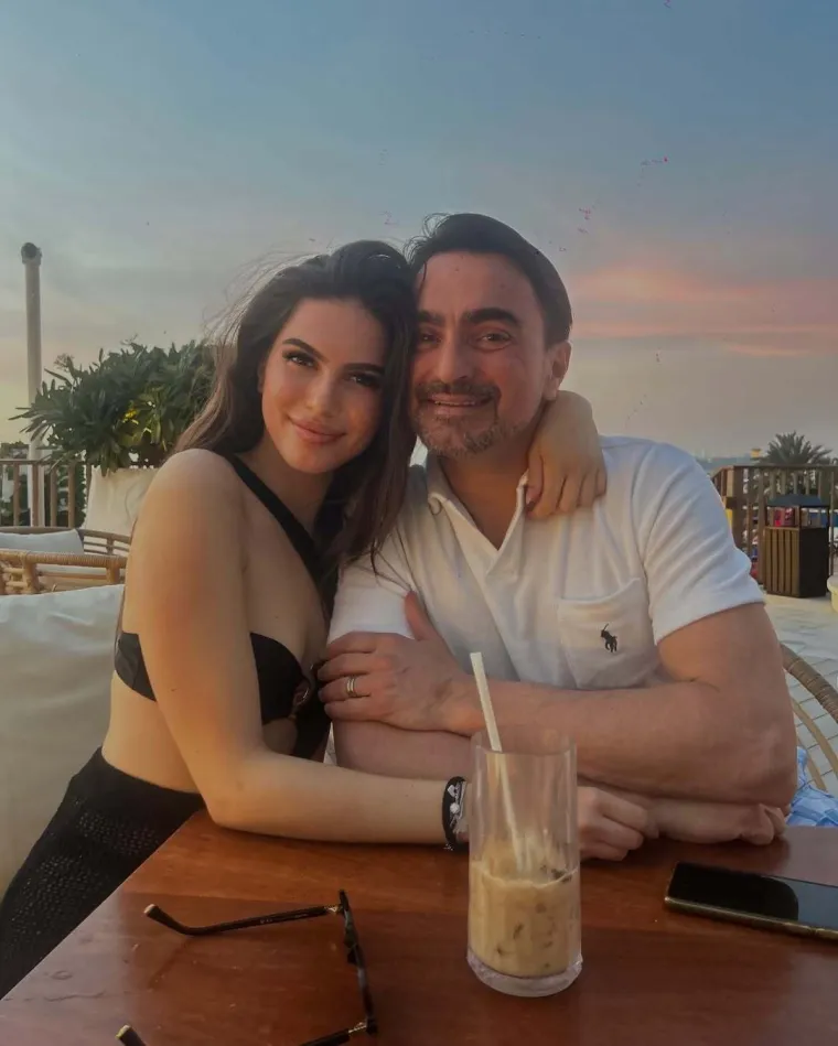 Evo gdje zanosna Jolina kćer uživa ovog ljeta: Objavila pregršt fotografija i zaradila more komplimenata