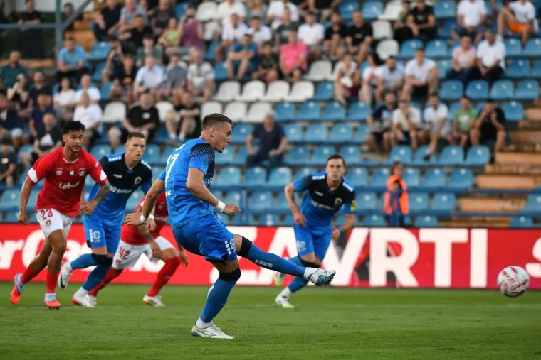 Zlatko Dalić na velikoj ludnici u Varaždinu: Pogledajte s kim je proslavio povijesnu pobjedu