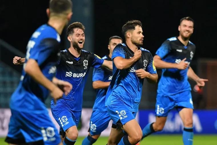 Zlatko Dalić na velikoj ludnici u Varaždinu: Pogledajte s kim je proslavio povijesnu pobjedu