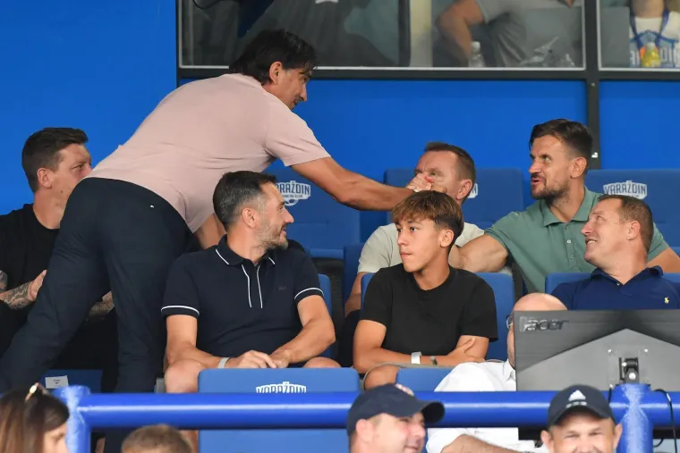 Zlatko Dalić na velikoj ludnici u Varaždinu: Pogledajte s kim je proslavio povijesnu pobjedu