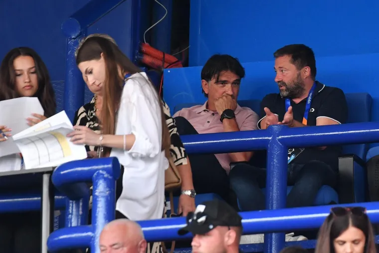 Zlatko Dalić na velikoj ludnici u Varaždinu: Pogledajte s kim je proslavio povijesnu pobjedu