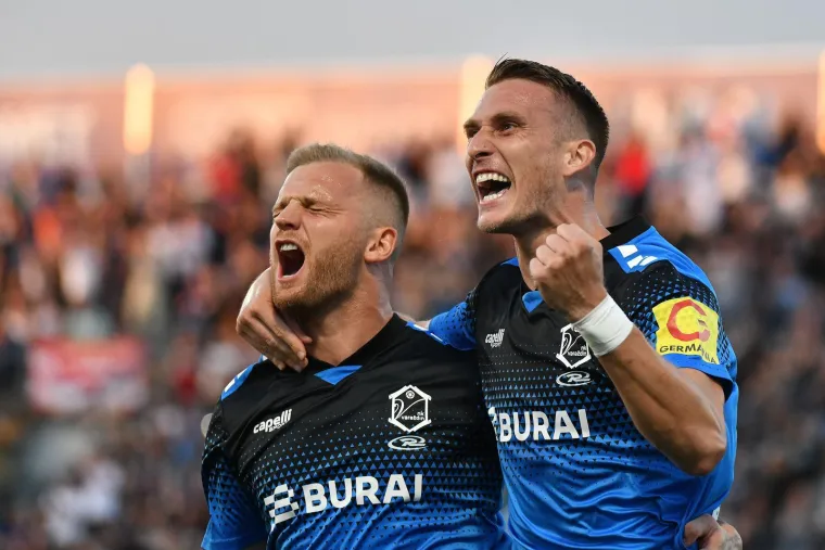 Zlatko Dalić na velikoj ludnici u Varaždinu: Pogledajte s kim je proslavio povijesnu pobjedu