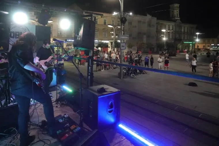 Slavonski golupčići kao parovi iz kataloga: Ovo su mrak prizori iz Osijeka