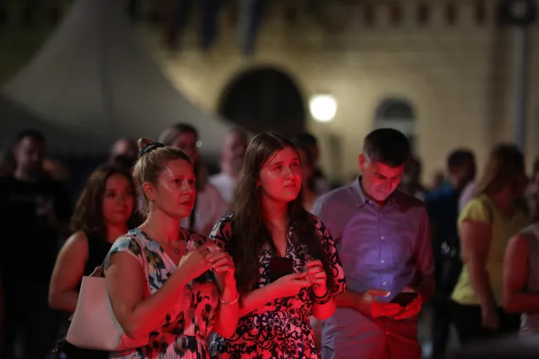 One su zapalile ljetnu noć: Dame ukrale show bez puno truda