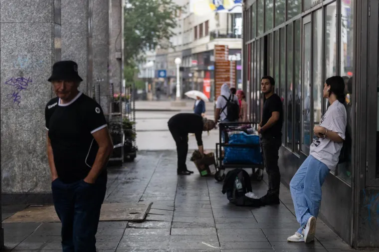Ovom paru ni ki&scaron;a nije pokvarila tmurnu atmosferu u srcu Zagreba