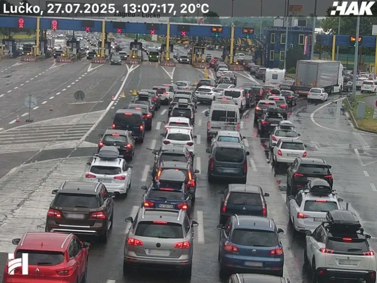 Pogledajte kolone na Lučkom i Demerju: Ceste mokre i skliske, a stvaraju se gužve