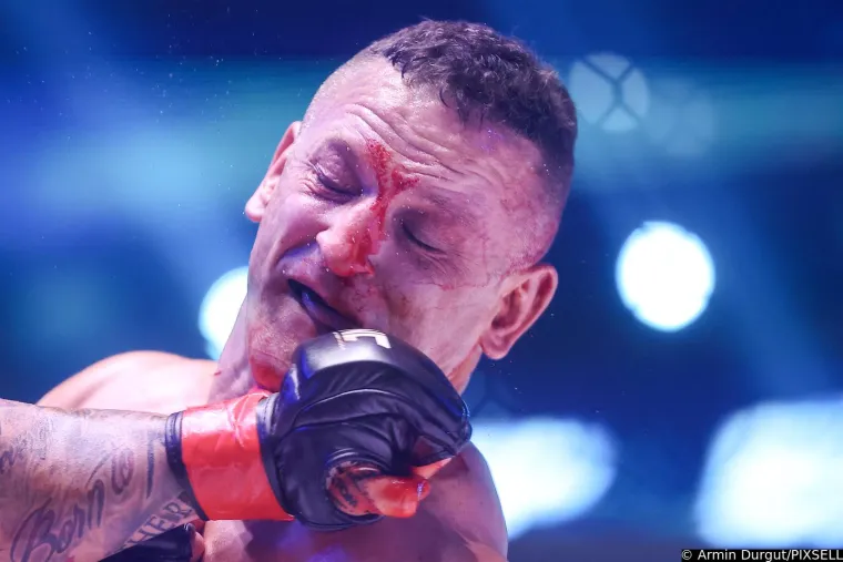 Nećete vjerovati kako je Slo Rocky izgledao prije 13 godina: Nastupio je s Cro Copom...