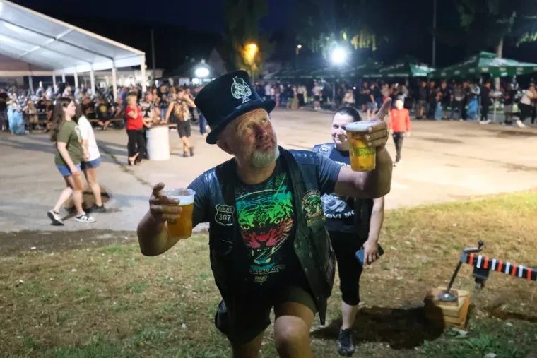 Slunj gorio od energije: Vedra plavu&scaron;a osmijehom ukrala show na moto susretu