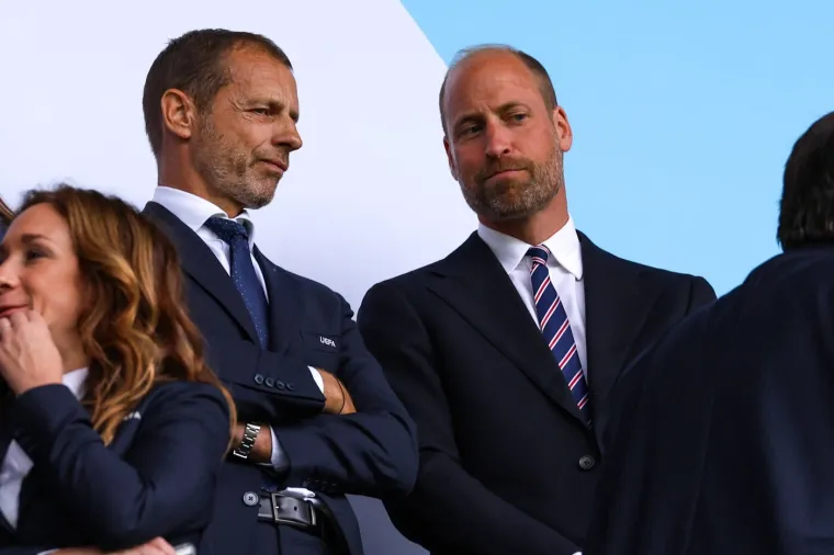 Krema! Čeferin sjedio pored člana kraljevske obitelji, a pažnju je ukrala jedna djevojka...