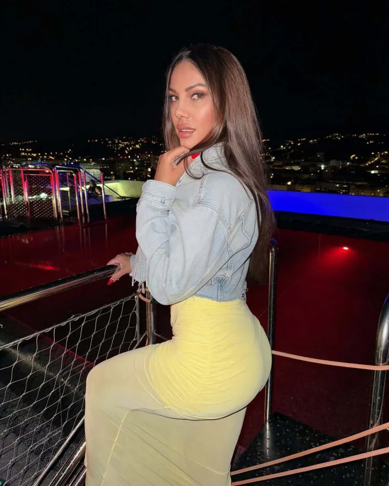 Pogledajte galeriju: Žanamari Perčić ovog ljeta u najvatrenijim kombinacijama