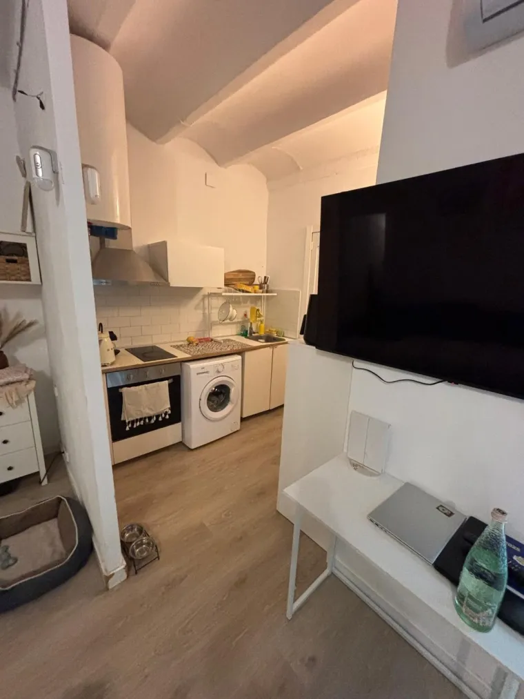 Karolina je od drvene kućice stvorila bajkovitu oazu mira uz more: Nevjerojatno koliko je stajalo